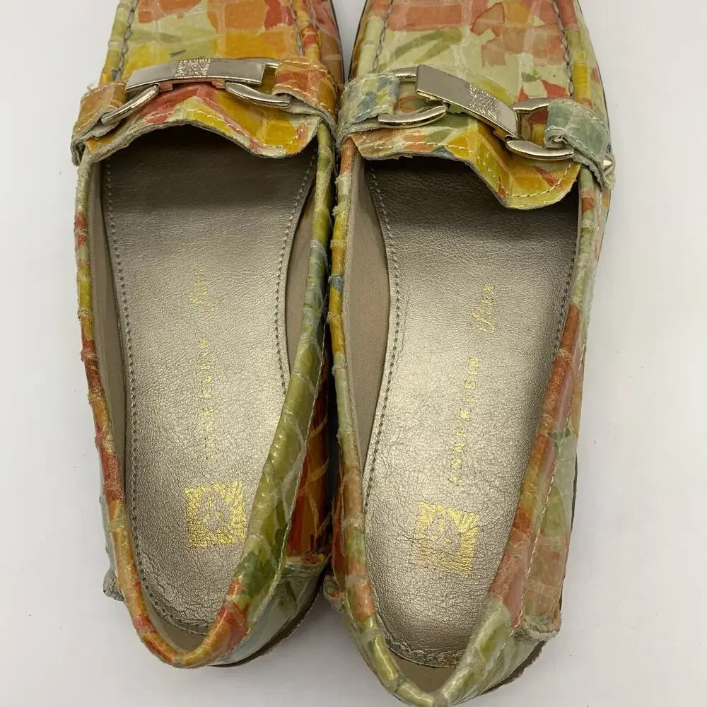 Anne Klein Women's Embossed Leather Floral Pattern Moccasin Loafers Sz 6M - Picture 10 of 13